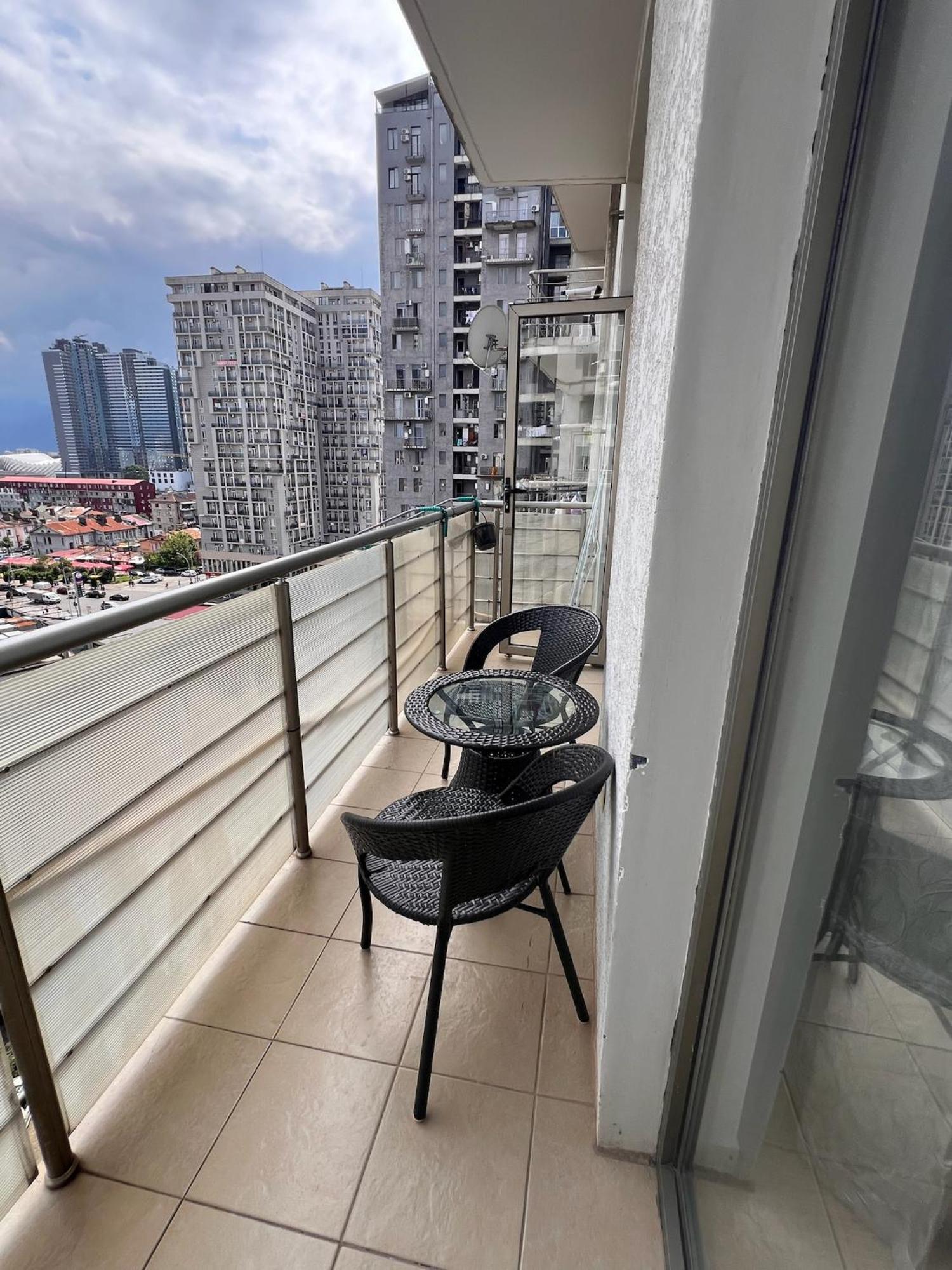 Batumi Center 3 Rooms City Side ภายนอก รูปภาพ