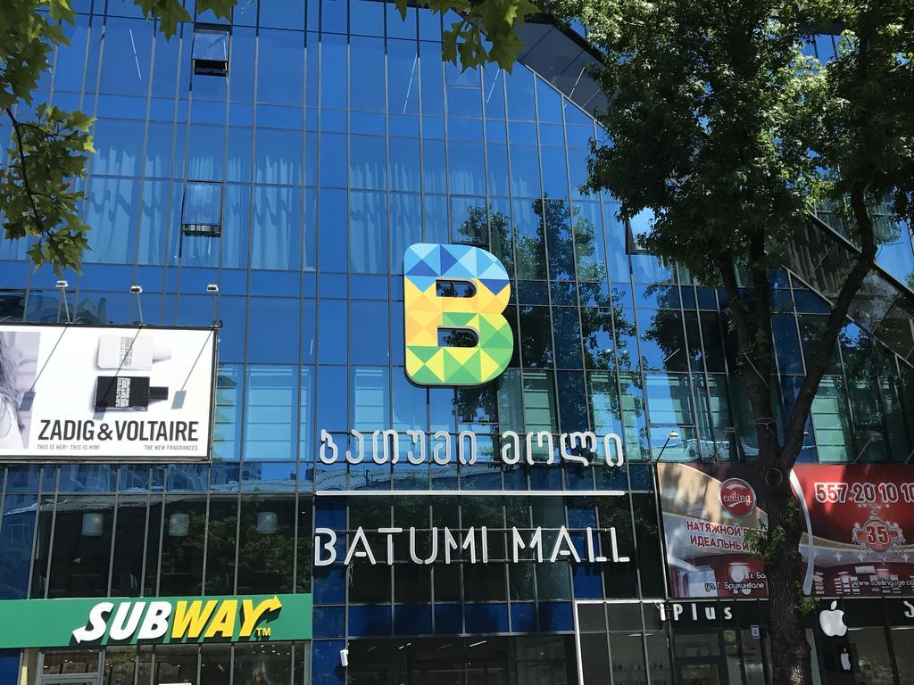 Batumi Center 3 Rooms City Side ภายนอก รูปภาพ
